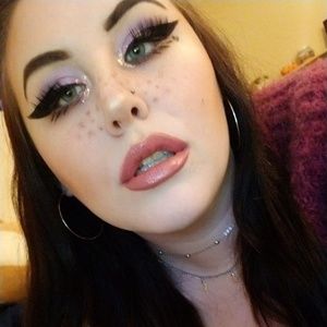 Meet your Posher, Cassidy